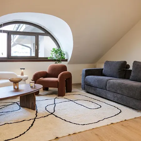The Core - 4 Min Walk To Bernina Express Apartment Tirano